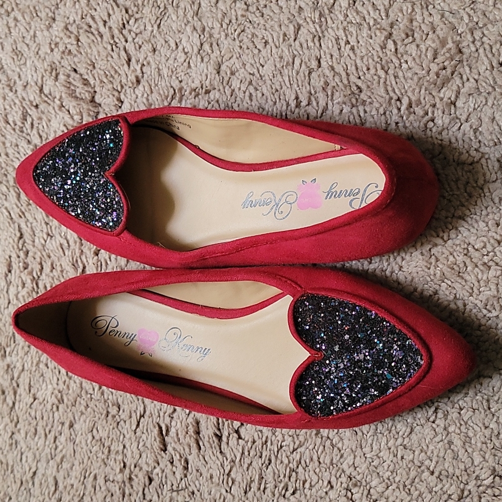 Valentine red heart flat shoes